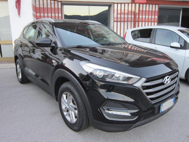 Hyundai Tucson 1.7 CRDi Comfort 2WD - immagine 3