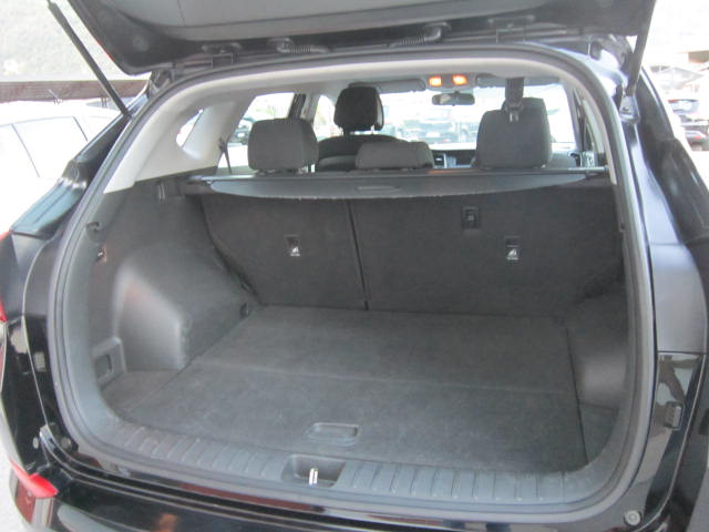Hyundai Tucson 1.7 CRDi Comfort 2WD - immagine 9