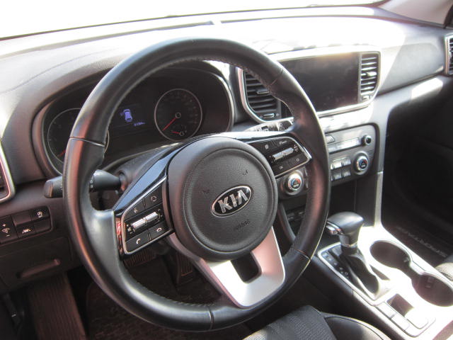 KIA SPORTAGE 1.6 TD UNI PROPR. AUTOM. - immagine 10