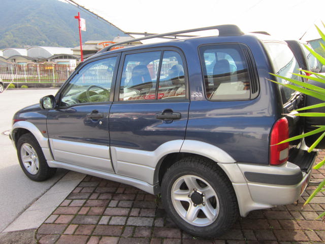 Suzuki Grand Vitara 2.0 T.D. SW GANCIO TRIANO - immagine 6