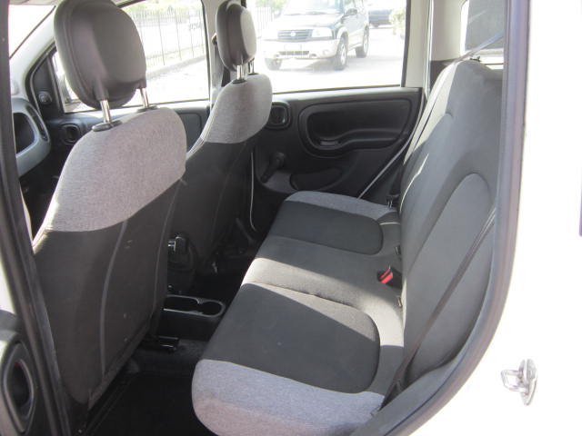 Fiat Panda 1.0 FireFly S&S Hybrid City Life - immagine 11