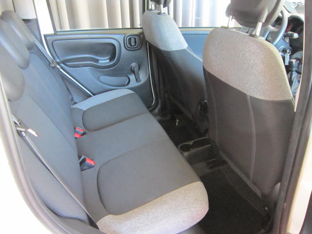 Fiat Panda 1.0 FireFly Hybrid City Life - immagine 11
