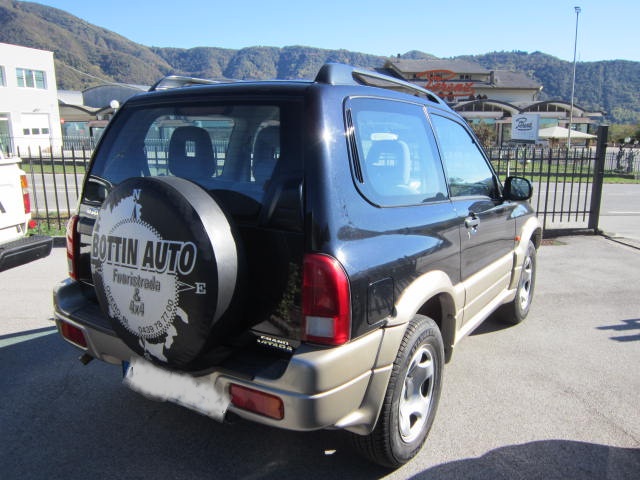 Suzuki Grand Vitara 1.6i 16V cat 3 porte - immagine 5